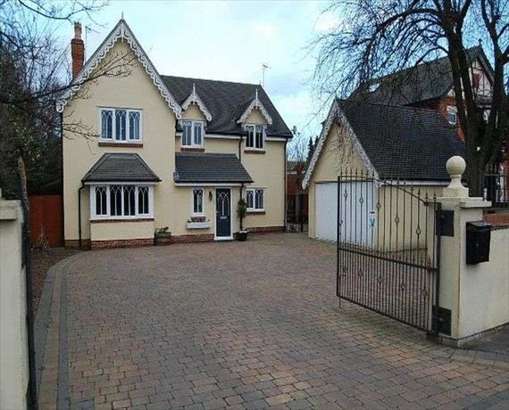 4 Bedroom Detached